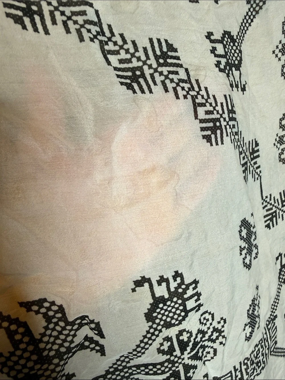 Source Unknown White and Black Printed Lightweight Scarf Wrap or Swim Coverup